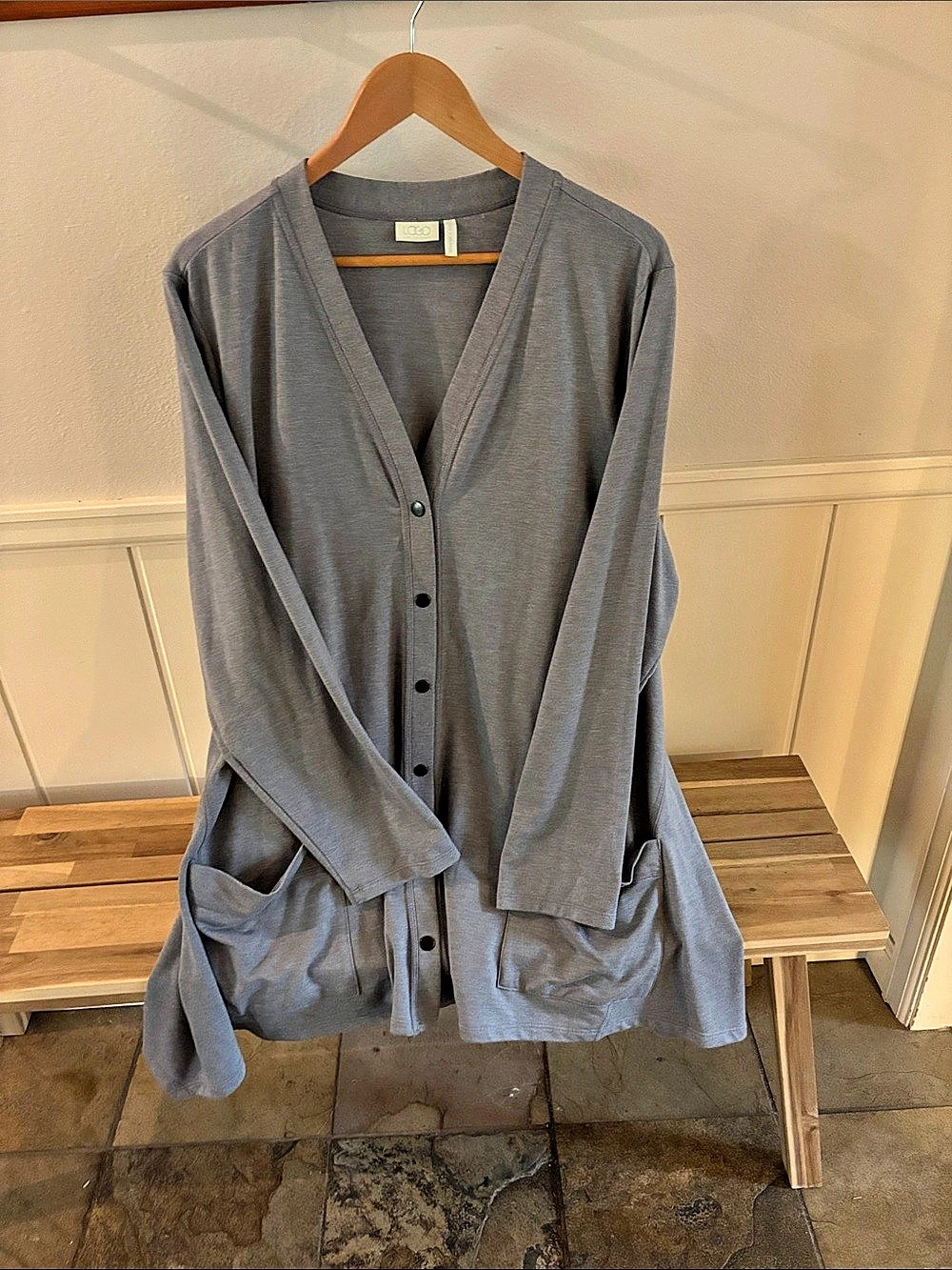 Look by Look Gray Button Front Tunic